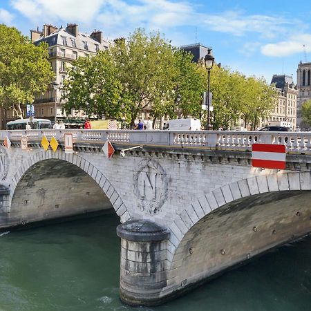 Appartement Cosy A 9 Min A Pied De La Cathedrale Notre Dame Paris Bagian luar foto