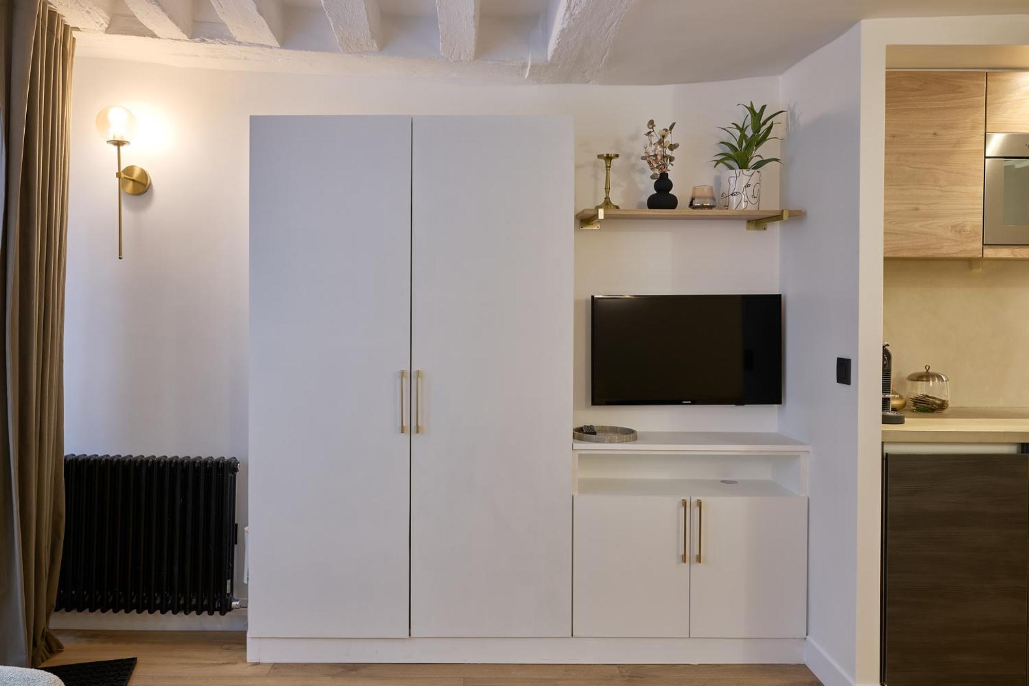 Appartement Cosy A 9 Min A Pied De La Cathedrale Notre Dame Paris Bagian luar foto