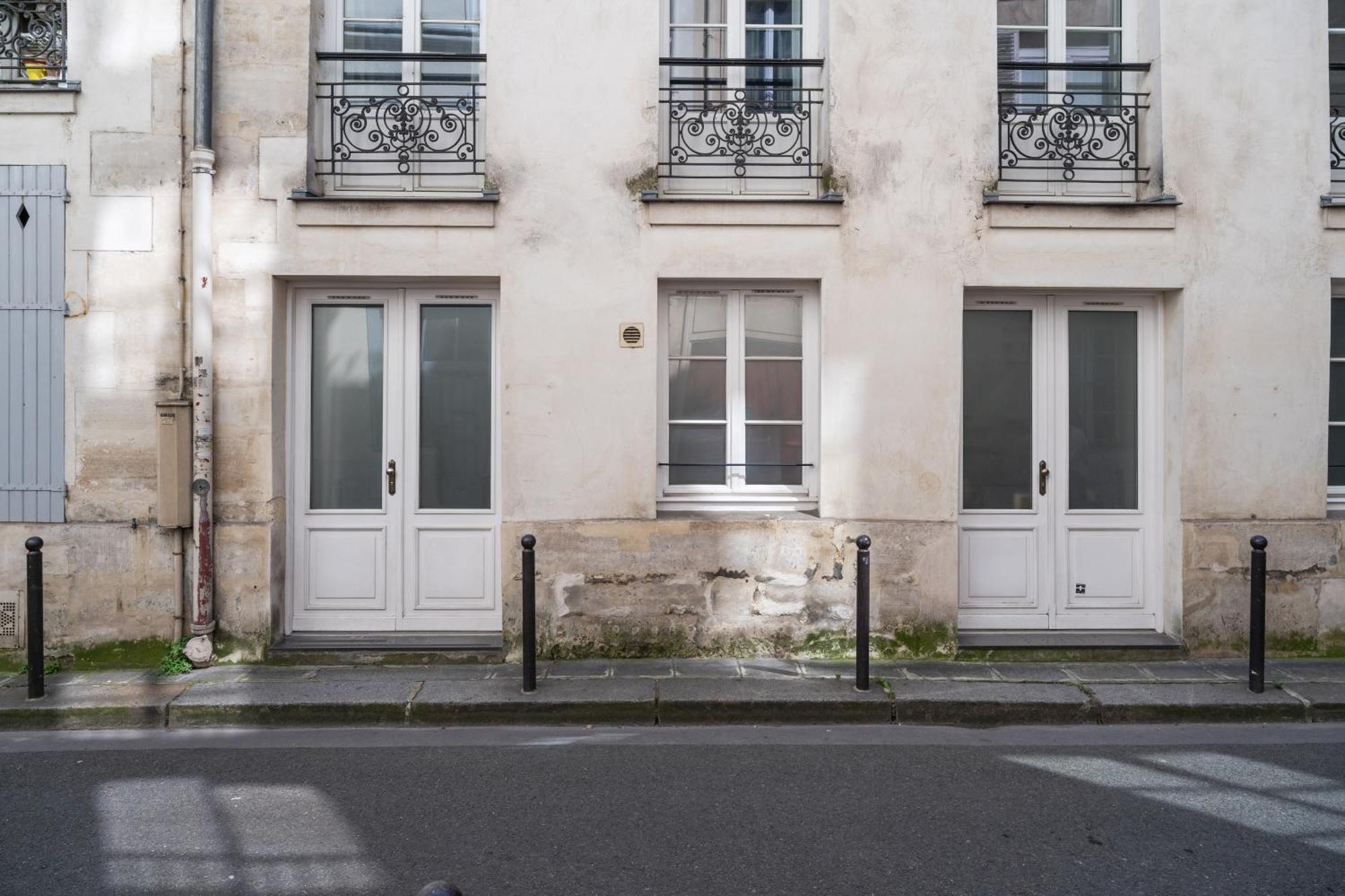 Appartement Cosy A 9 Min A Pied De La Cathedrale Notre Dame Paris Bagian luar foto